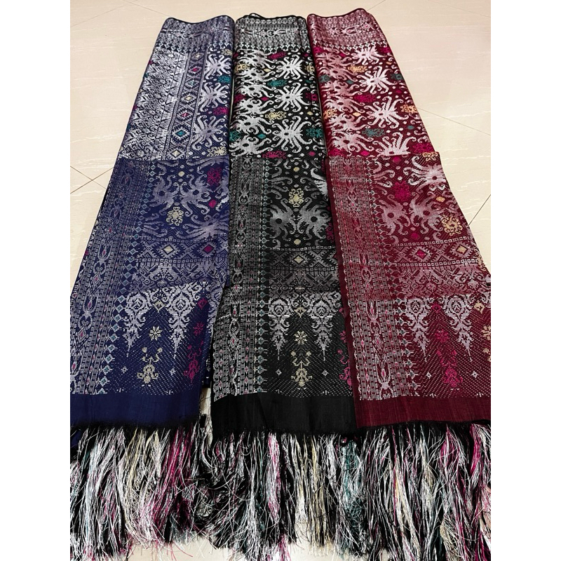Kain Songket Khas Kalimantan + Selendang