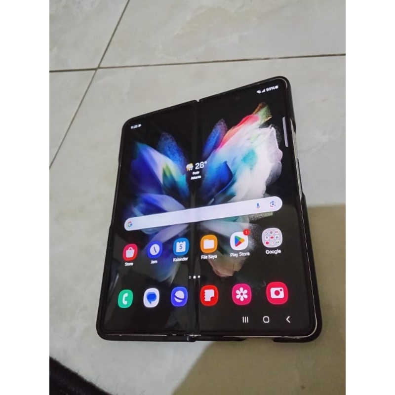 Samsung Fold 3 12/256 second lengkap