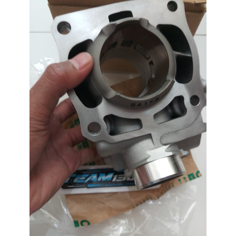 CYLINDER BLOCK BLOK YAMAHA YZ125 YZ 125 ORIGINAL JAPAN
