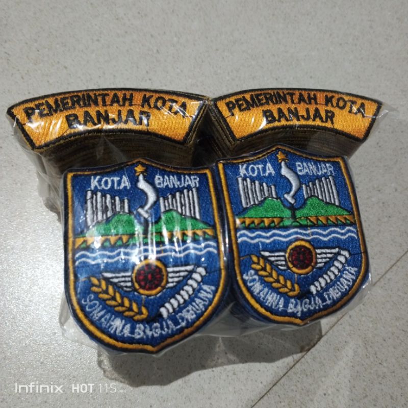 Bet logo PEMERINTAH KOTA BANJAR 1 Set/2 biji full bordir premium
