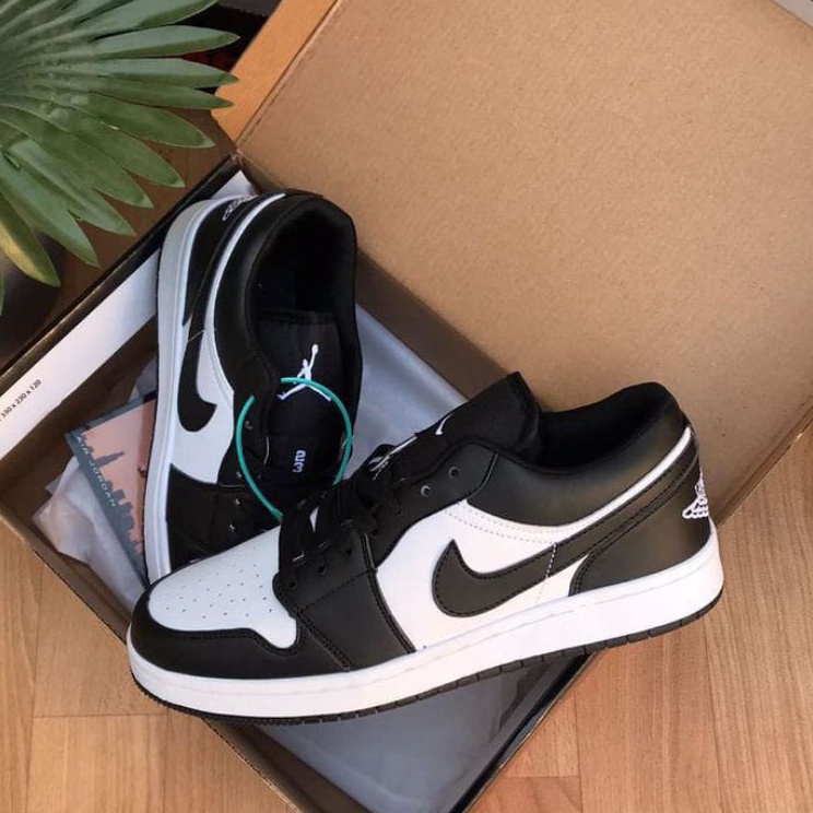 Kejar Obral  SEPATU A1R JORDAN PANDA LOW PRIA DAN WANITA TERLARIS DAN TERBARU