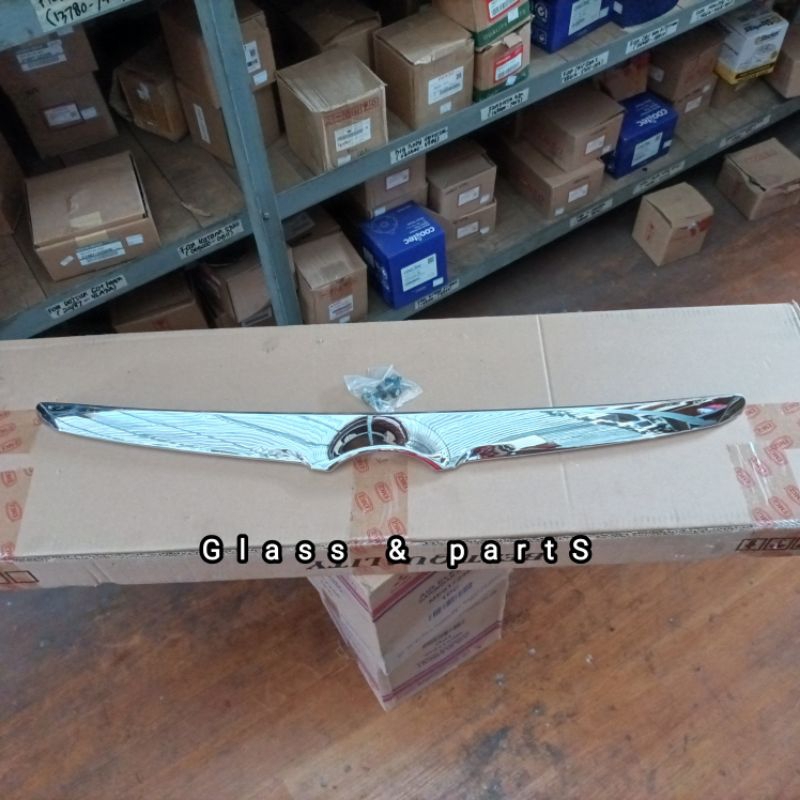 HOOD MOULDING/LIST KAP MESIN AVANZA/XENIA VVTI 2007-2011