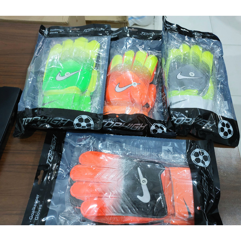SARUNG TANGAN KIPER NIKE TULANG DEWASA