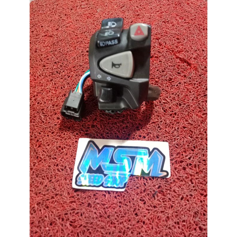 Saklar Kiri Plus Hazard Vario 125/150 2018 2019 2020 2021 Handle Switch Domino