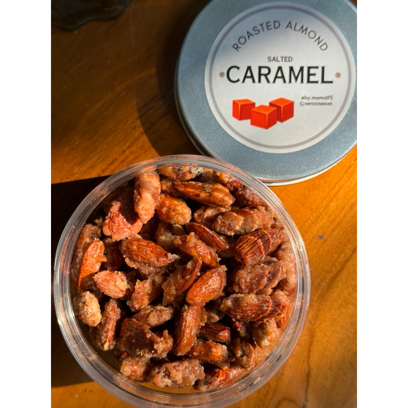 

Kacang almond panggang salted caramel 200gr. Roasted Almond Salted Caramel