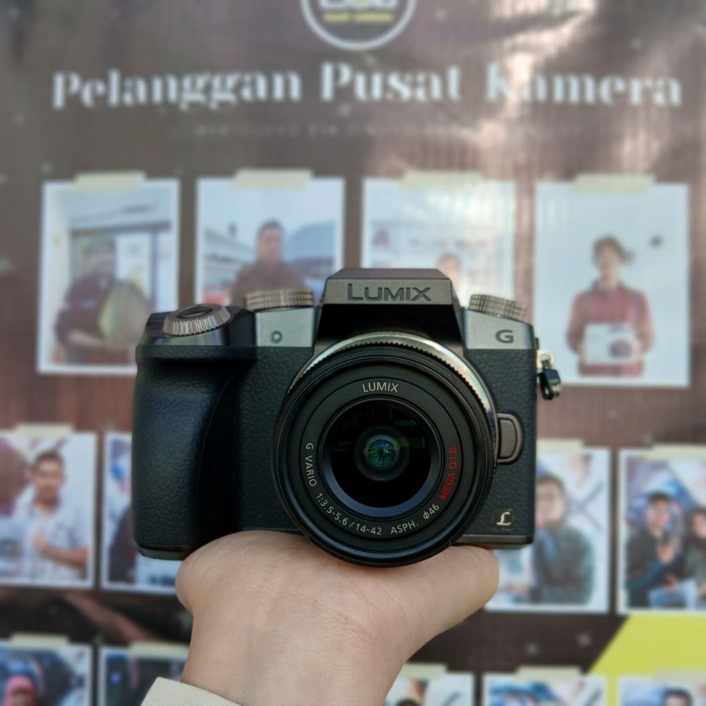 Lumix G7k + lensa kit 14-42mm Second (Kamera Mirrorless)