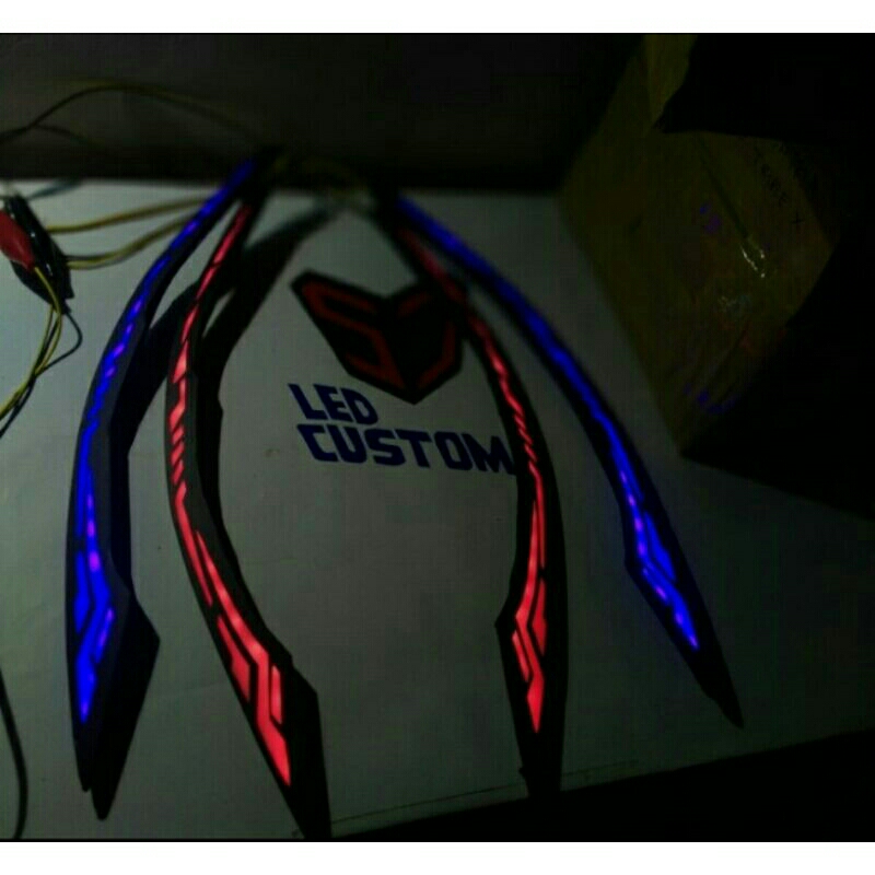 frame lampu lazy alis mika lampu alis frame vario 125/150 led old 2015-2017