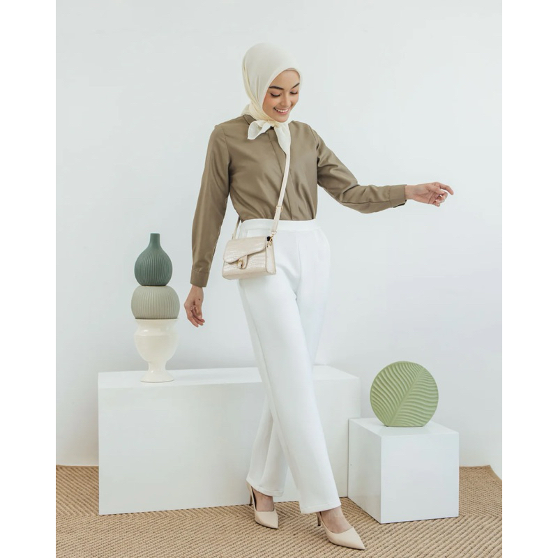 GEULIS - TAILOR PANTS