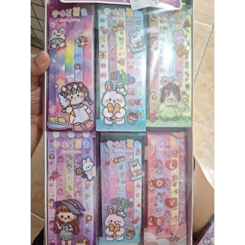 

Kertas Origami Bintang