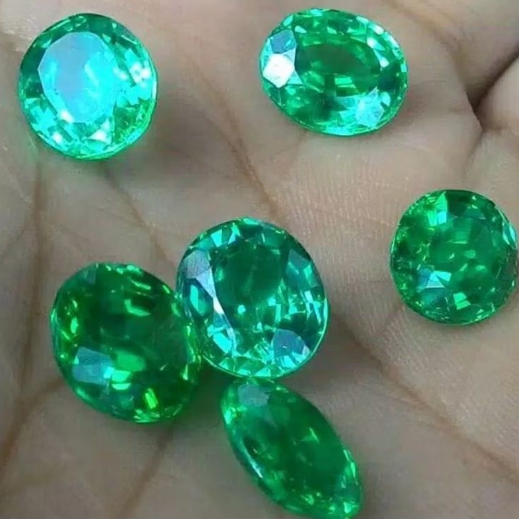 BATU PERMATA GREEN AQUAMARINE CUTTING HIGH QUALITY