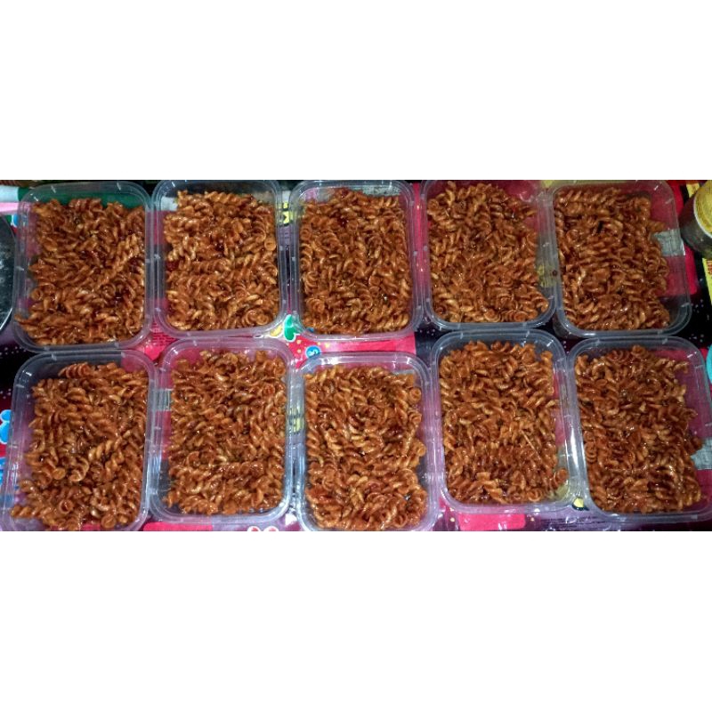 

makaroni spiral pedas