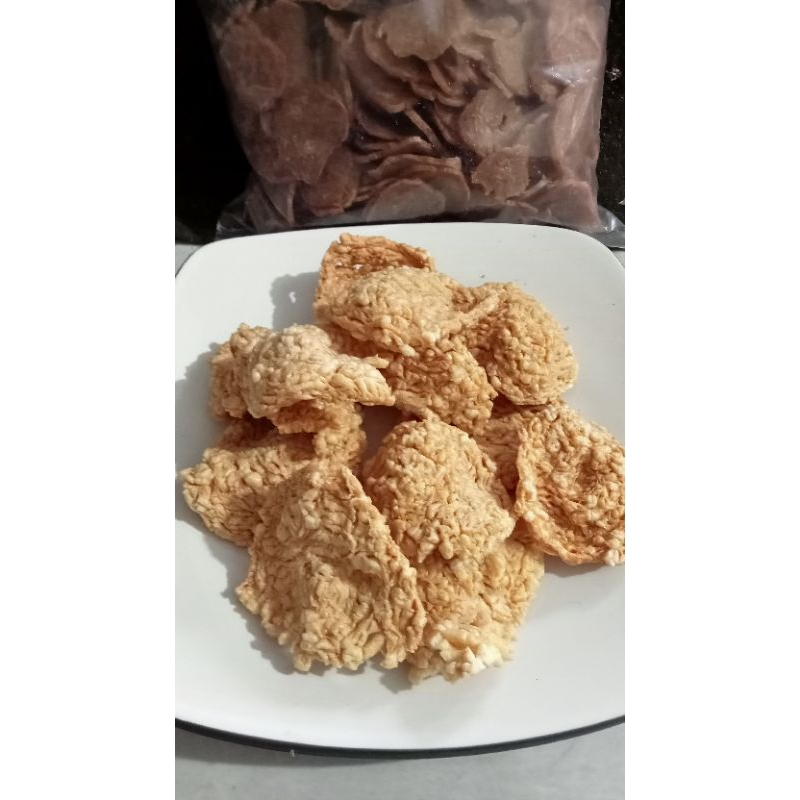 

kerupuk kembang tahu 100grm/Kerupuk kemtah/keripik kemtah siap santap