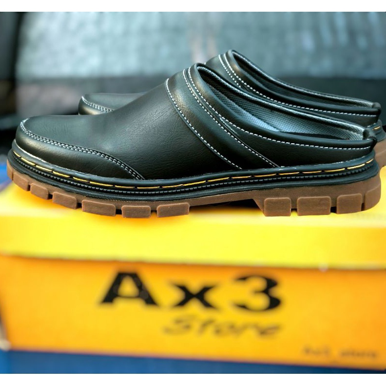 KODE S64V Sepatu selop pria sepatu semi boot sepatu selop docmart