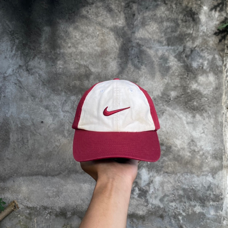 Topi Nike Vintage Second