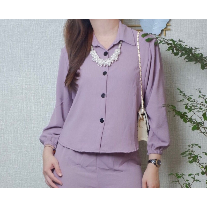 Kemeja Blouse Wanita Kerah Kancing Depan Karet Kemeja Belakang Panjang Atasan Kemeja Polos Crincle K
