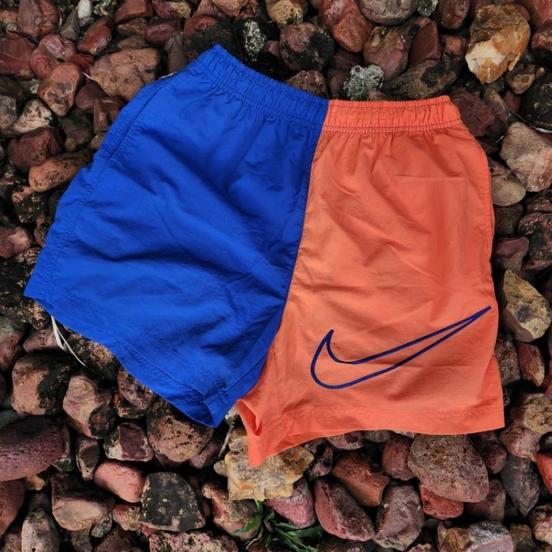 Celana Pendek Nike Vintage 90s