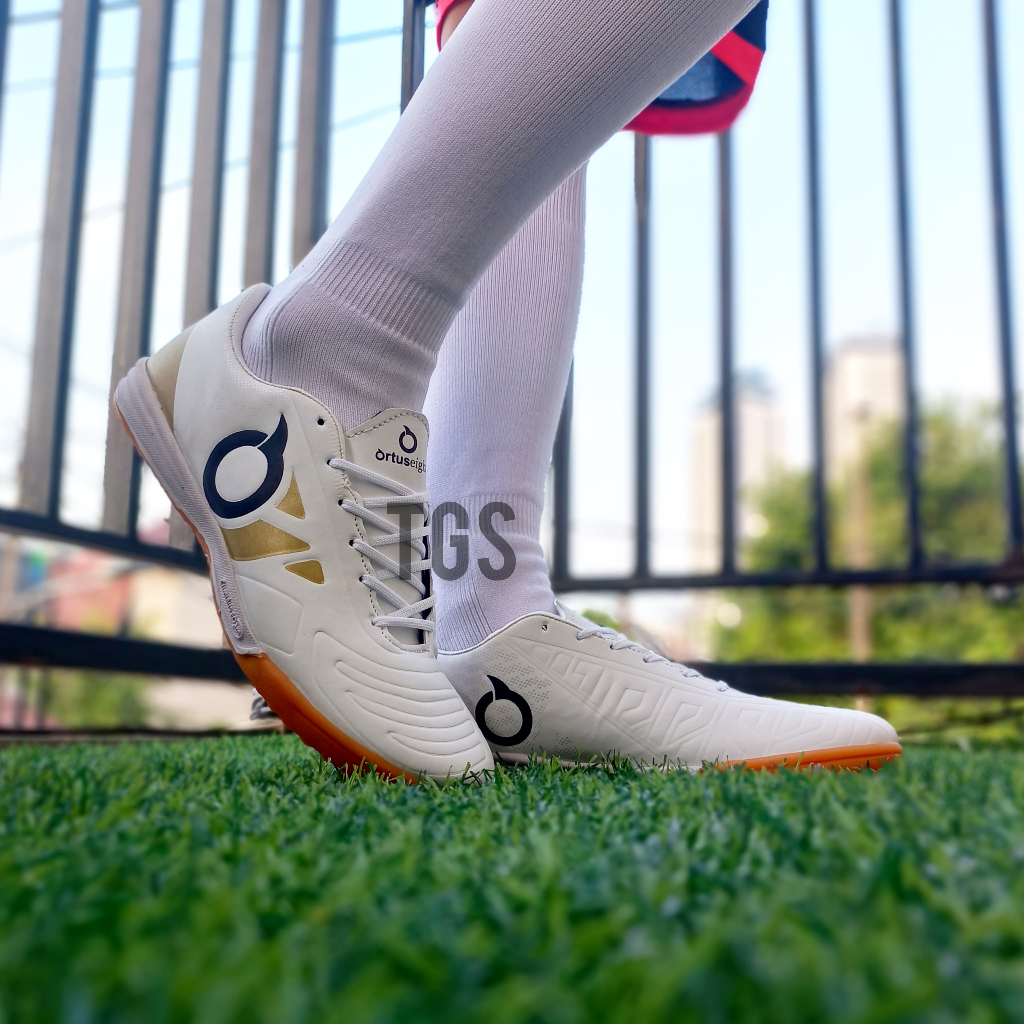 Sepatu Futsal Ortuseight Jogosala Marvelous BBS2 White Gold Termurah