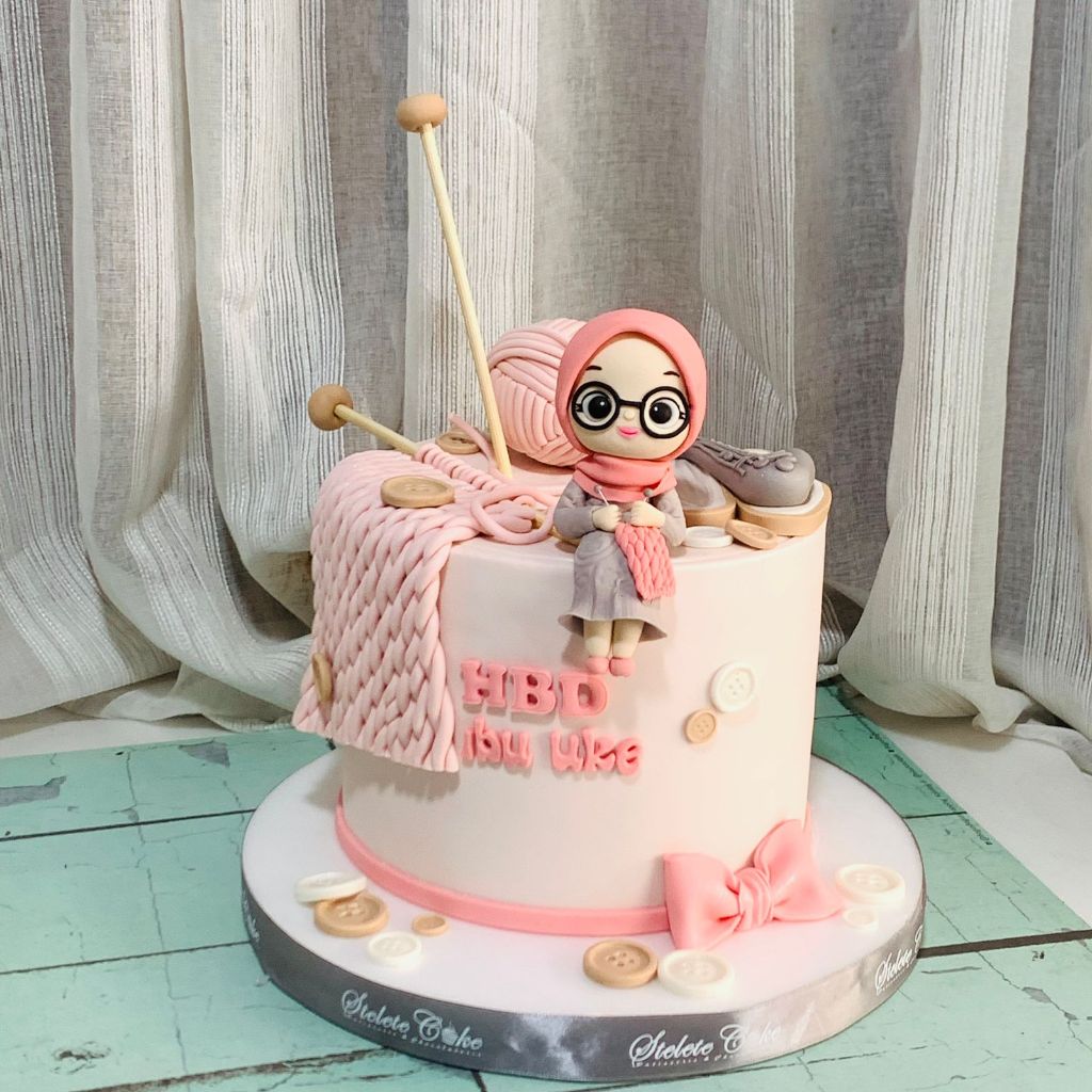 

Kue Ulang Tahun/Birthday Cake/Kue Ultah Costum/Kue Ulang Tahun Tema Rajut