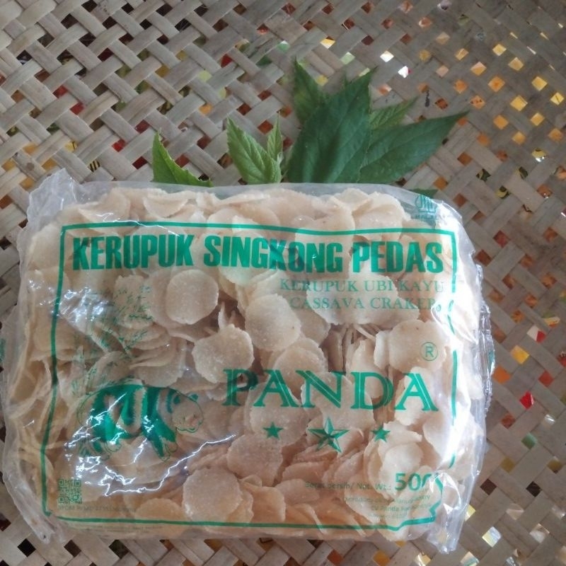 

kerupuk singkong pedas