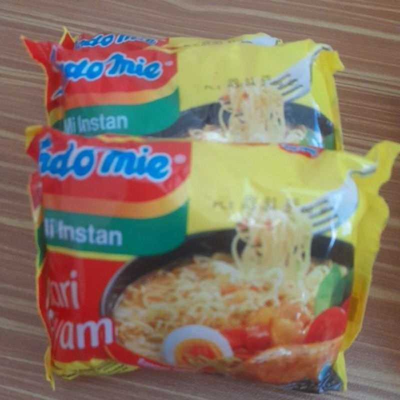 

mie kari ayam