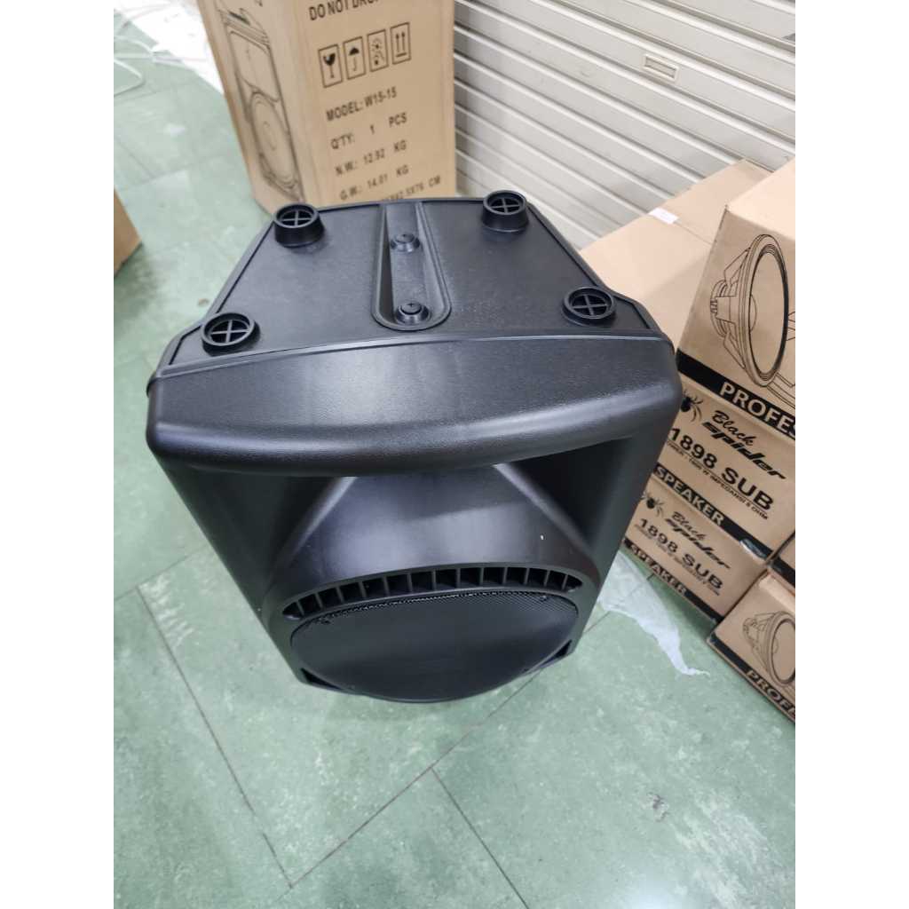 (JUAL 2 BUAH) box speaker 15″ fiber plastik monitor model MACKIE