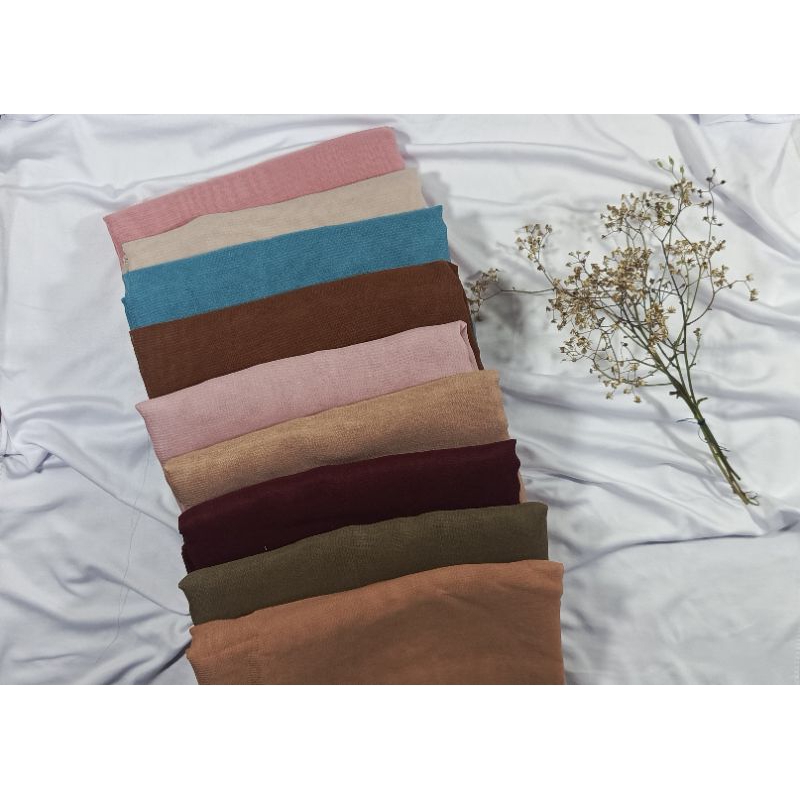 HIJAB BELLA SQUARE / JILBAB SEGI EMPAT / JILBAB BELLA SQUARE / HIJAB SEGI EMPAT