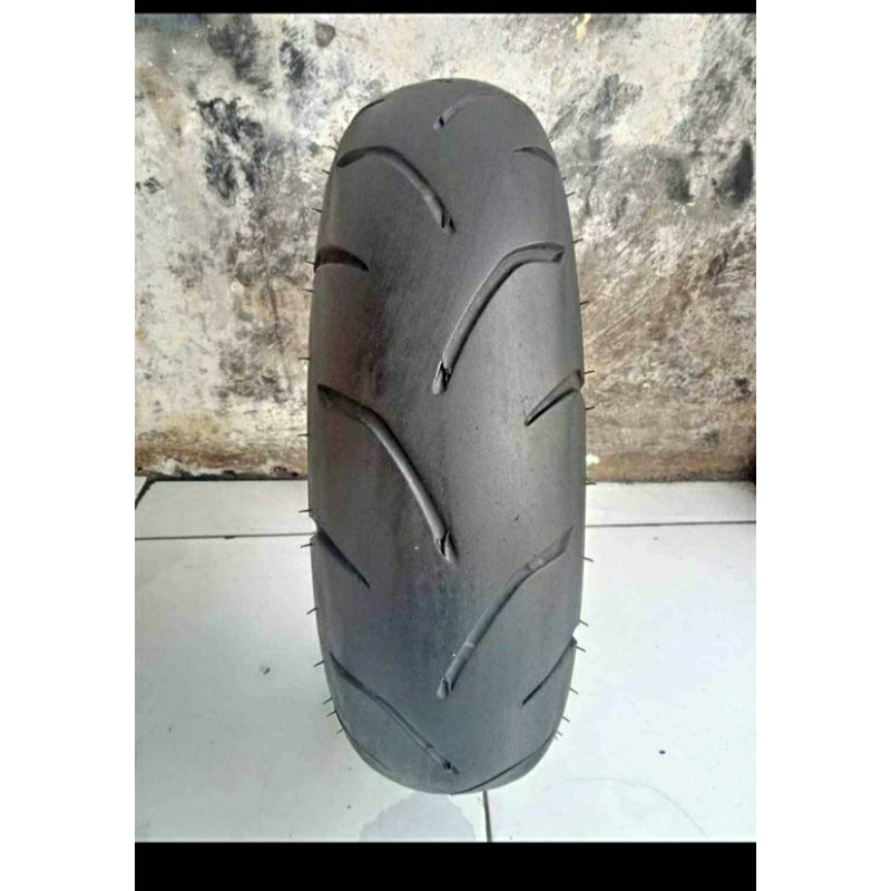 ban N-Max belakang IRC standar