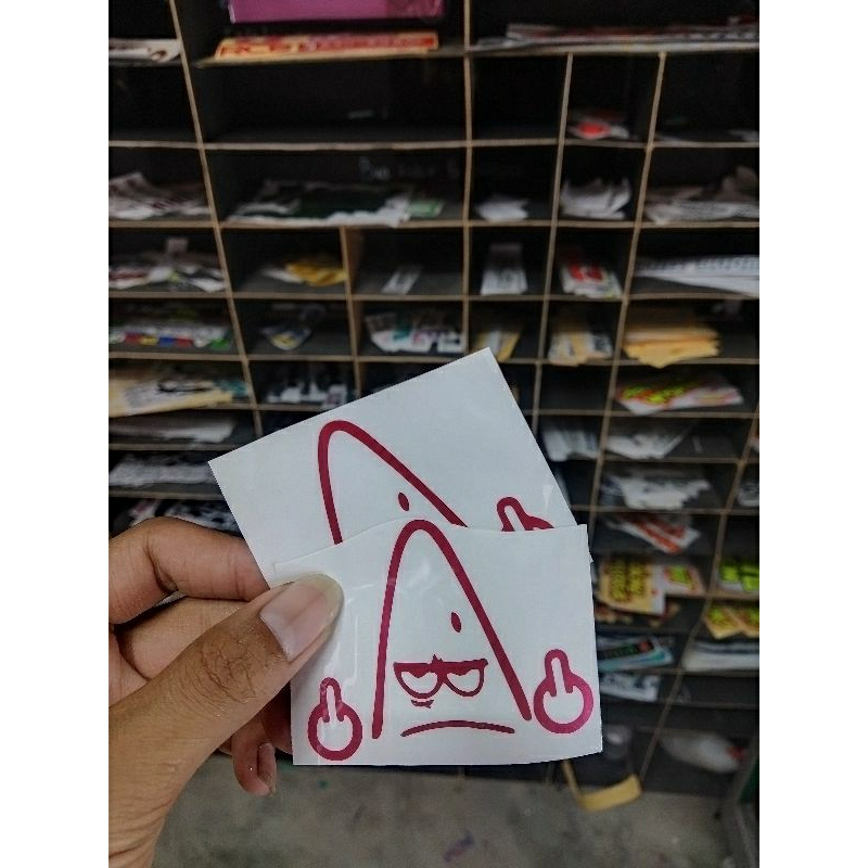 

stiker cutting Patrick sebel bahan nyala ukuran 7cm x 6c motor mobil truck bus pickup hp laptop dll