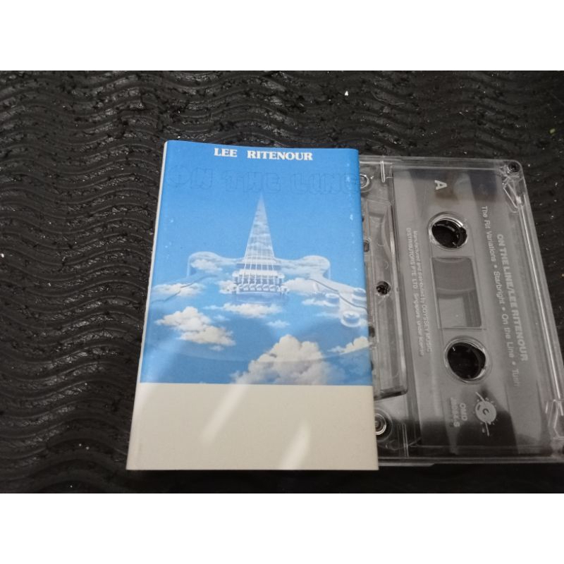 Kaset Pita Tape Lee Ritenour - On The Line - jazz