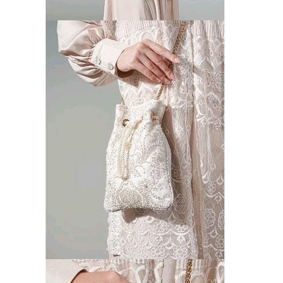 ALEZA LABEL chitra bag broken white