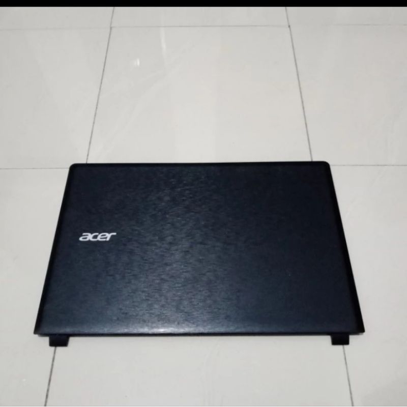 casing Belakang Cover LCD LED led laptop Acer one 14 z1401