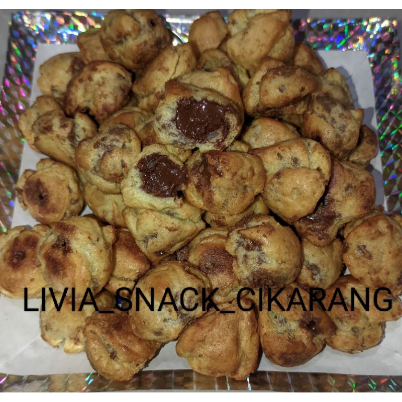 

TERMURAH SOES KERING RASA COKLAT 250 GR | KUE COKLAT LUMER | JAJANAN MURAH | LIVIA_SNACK_CIKARANG