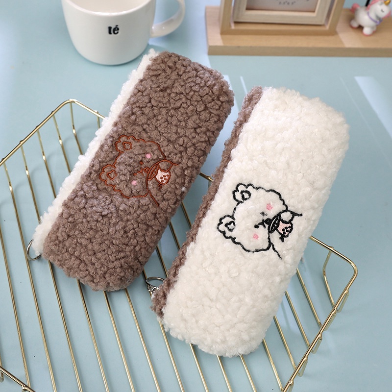 

KHUSUS Mismi Danica Pencil Case Plush Kotak Pensil Cute Bear Sekolah Perempuan Trendy PC2D