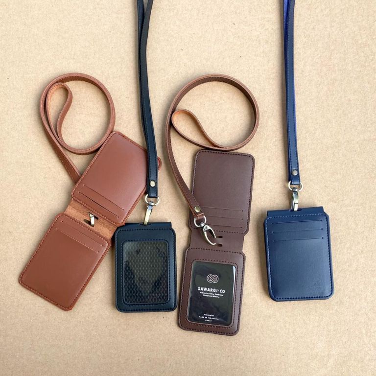 

ID Card Holder Name Tag Holder by Sawargico enan m NK7