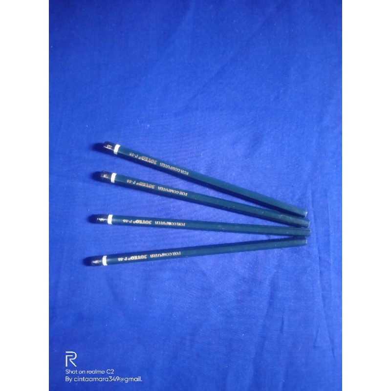 

Pensil Random