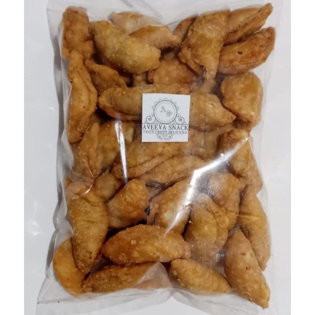 

Pastel Abon 500 Gram Pastel Mini Kering Isi Abon Gurih Renyah AVEEVA