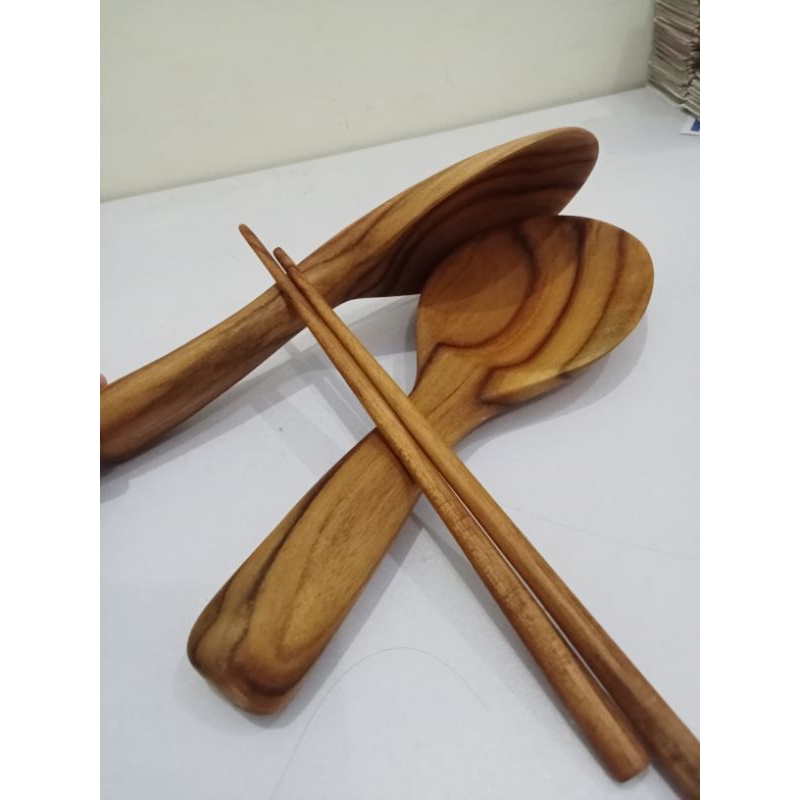 Centong nasi kayu jati tua asli gratis dua sumpit kayu jati