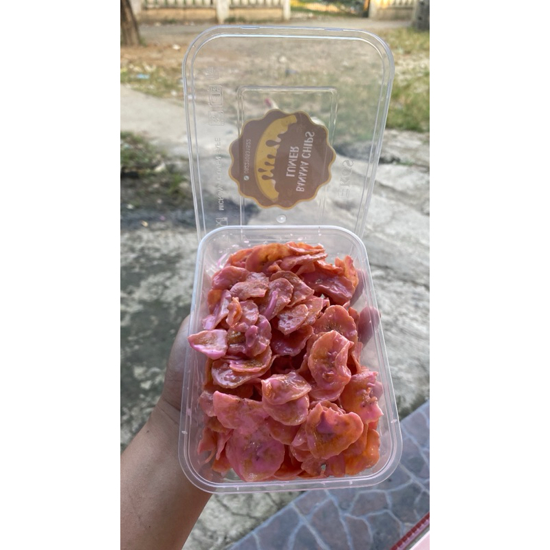 

BANANA CHIPS PISANG KRISPI KERISPI COKLAT LUMER 500ml FULL