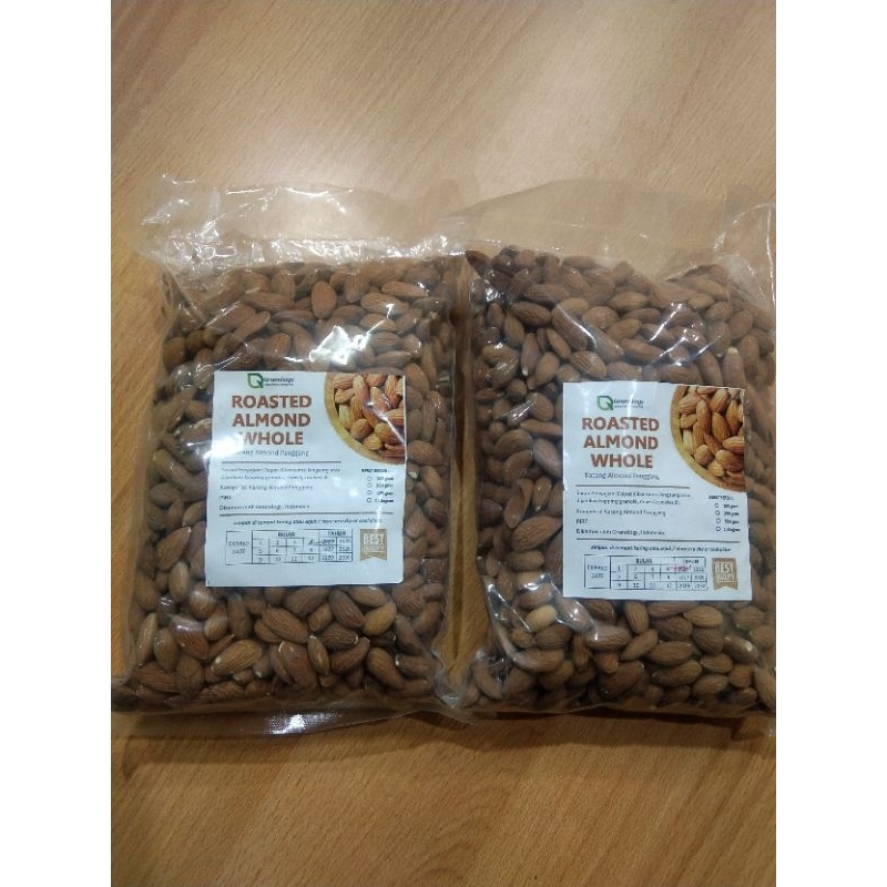 

ROASTED ALMOND WHOLE / ALMOND UTUH OVEN 1KG