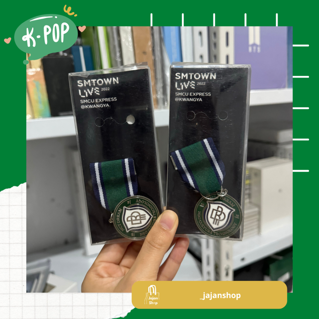 SMTOWN Live 2022 SMCU Express@Kwangya Emblem Badge