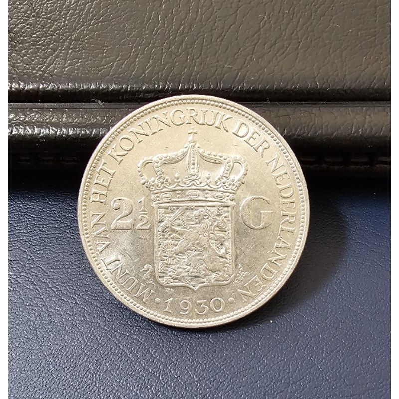koin perak kuno 2 1/2 Gulden 1930 Wilhelmina masih luster