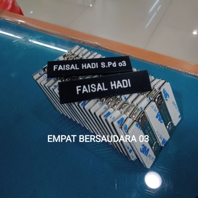 

nametag/nama dada ready stok costum apa bila berminat silahkan chating