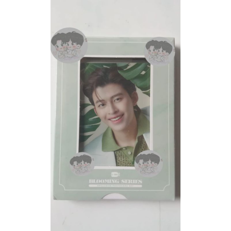 PC Blooming Pond Naravit photocard pond blooming