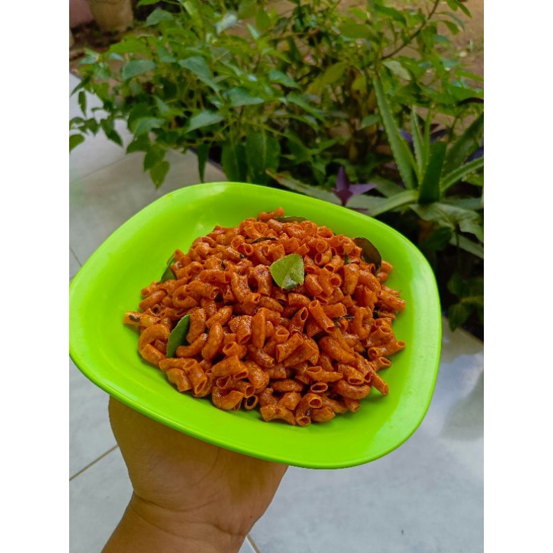 

Makaroni Bantet Pedas Daun Jeruk 100 gr