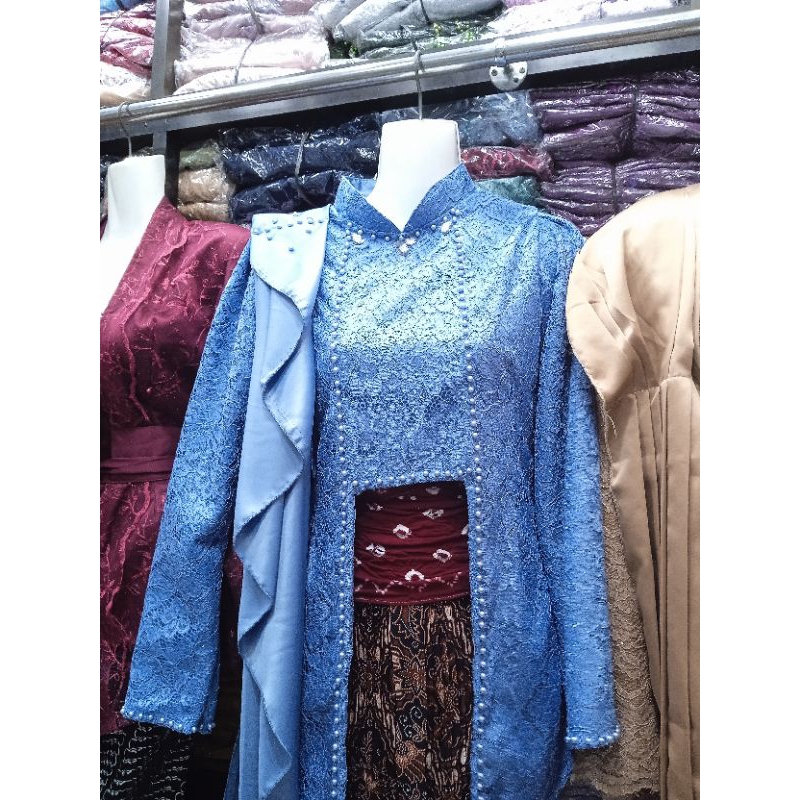 Kebaya Kutu Baru Muslim