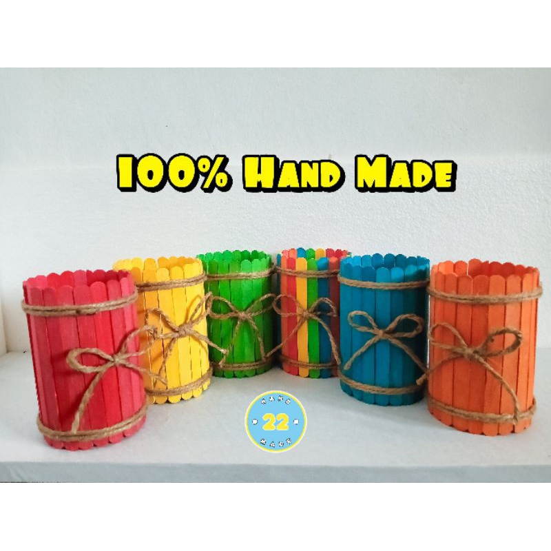 

Prakarya Tempat Pensil dari stik es krim warna