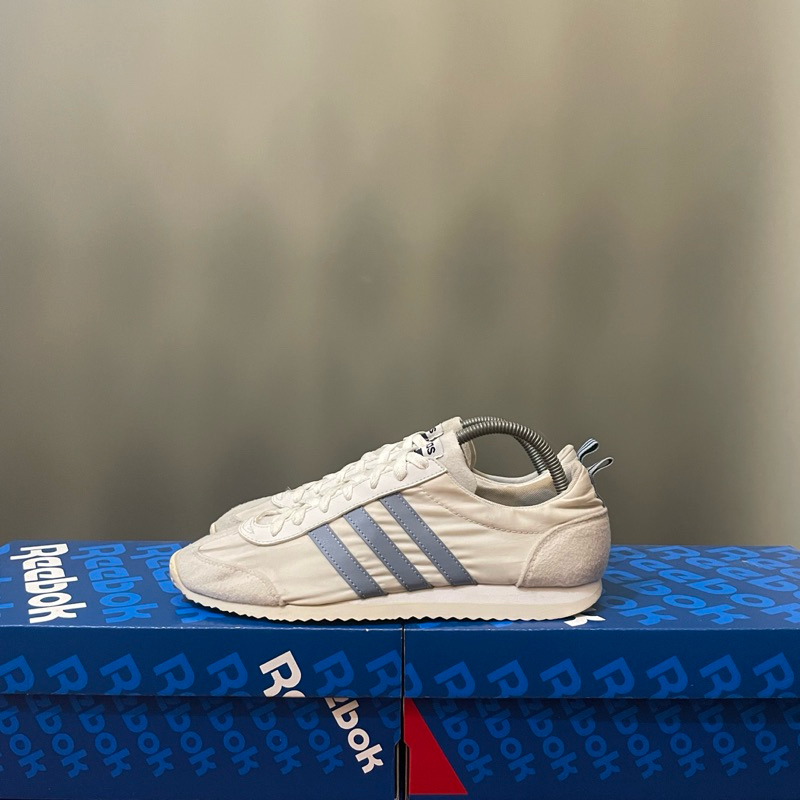 42 - Sepatu Adidas Bekas Second Adidas Neo Vs Jog Bekas Second