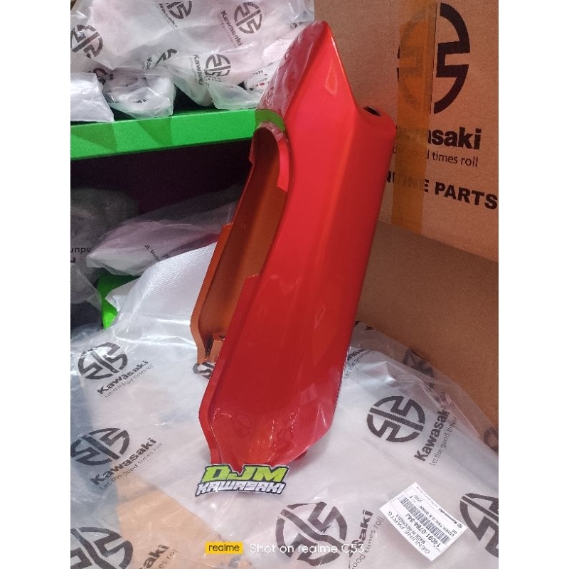 body belakang ninja 150 R R SS Orange Original kawasaki