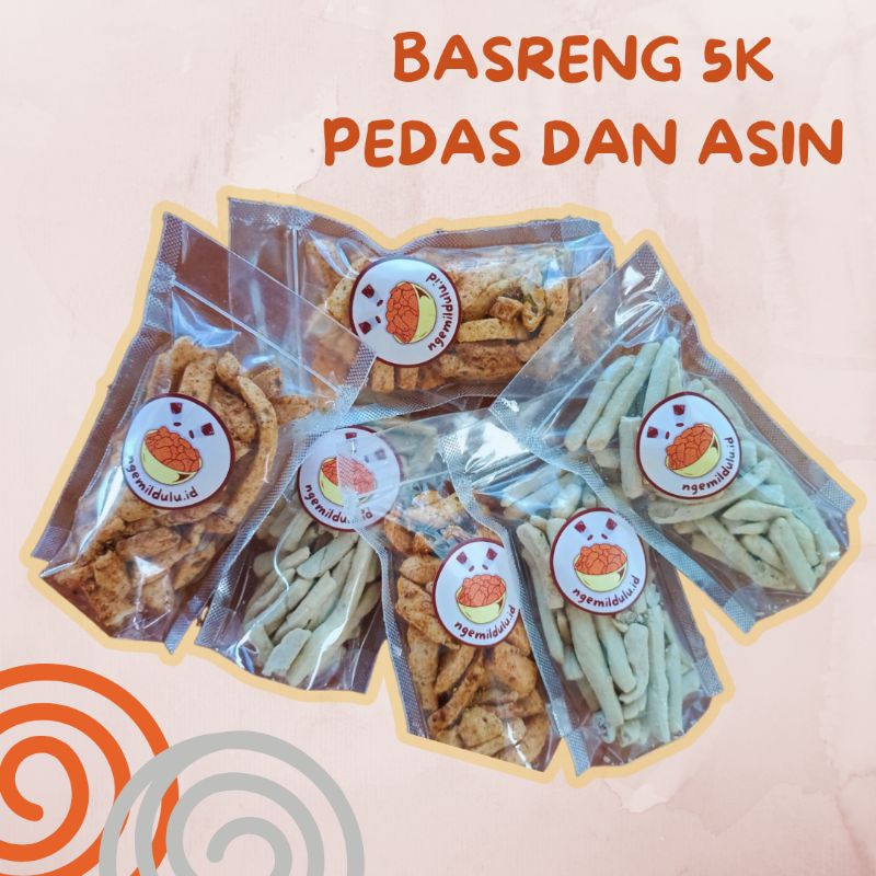 

BASRENG 5K renyah dengan dua varian rasa pedas dan asin gurih