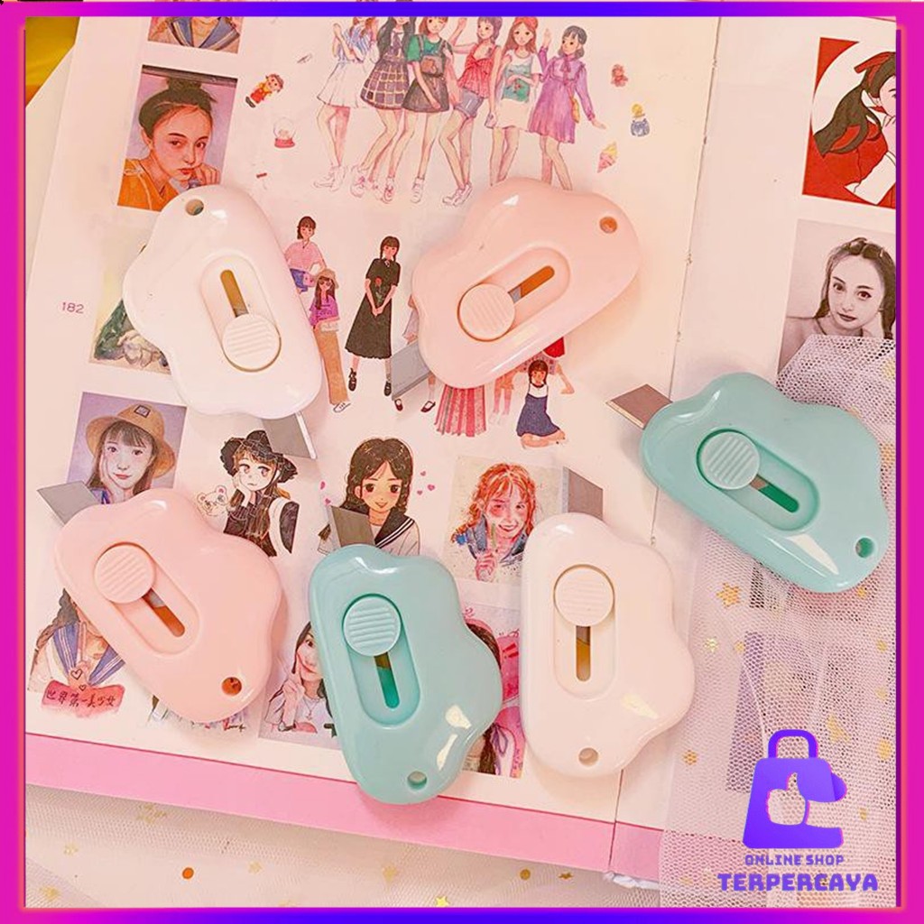 

OST Cutter Mini Portable Bentuk Oval Mini Cutter Polos Travel Kit Pemotong Kertas Paper Cutter Lucu Bentuk Awan Warna Pastel Untuk Unboxing Paket